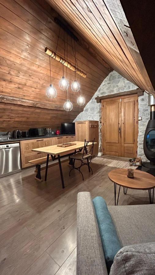 Villa Grange de Trabés n°2 Gèdre Esterno foto